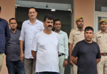 SOG arrested 3 people including the owner of universities in the case of issuing fake degrees and sports certificates Total staff of 27 people in the university