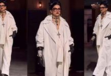 Deepika Padukone drives fans crazy