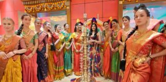 Adah Sharma left speechless after seeing 20 foreign girls in saree