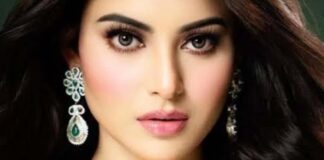 Urvashi Rautela’s incredible ‘Wushu Sanda’ workout Urvashi Rautela's incredible 'Wushu Sanda' workout