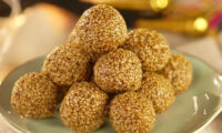 The Sweetness of Winter: Til ke Laddu