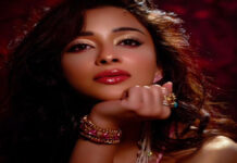 Naira M Banerjee’s bold style has raised the internet’s temperature.